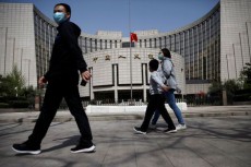 中国人民銀、追加緩和でも債務・リスク警戒　ＦＲＢとは一線＝関係筋