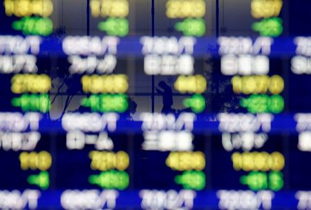 日経平均続落、米株安と米国の新型コロナ感染者数増加を嫌気