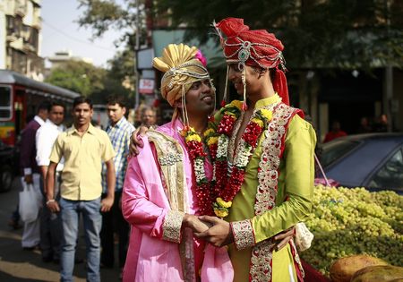 アングル：印で同性婚合法化も、結婚産業に追い風　変わる社会認識