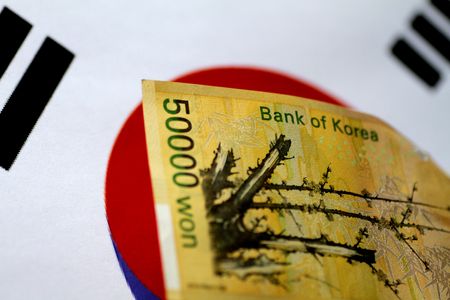 韓国、国内為替市場を対外開放へ　7月から取引時間延長