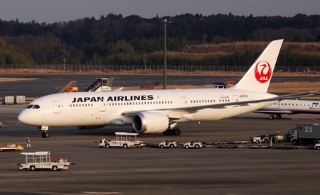 ＪＡＬ、客室乗務員が新型コロナ感染　乗客の濃厚接触特定されず