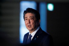 普遍的価値共有する国々と連携、新たな国際秩序構築必要＝安倍首相