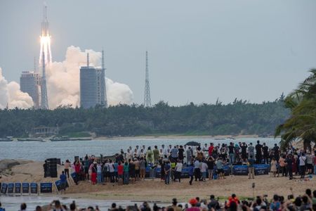 中国のロケット残骸、インド洋に落下と国営メディア　ＮＡＳＡは批判