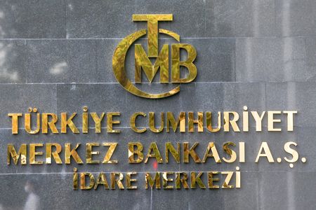 トルコ中銀新総裁、インフレ低下まで金融引き締め姿勢を維持
