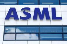 中国、オランダのＡＳＭＬ半導体製造装置輸出規制拡大に「不満」