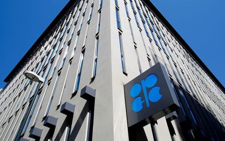 ＯＰＥＣプラス、5─6月に日量1000万バレル減産で合意