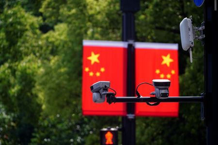 中国全人代、米の対中法案を内政干渉などと批判