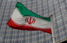 イラン、人工衛星の打ち上げ失敗　同日に新型ミサイル発表