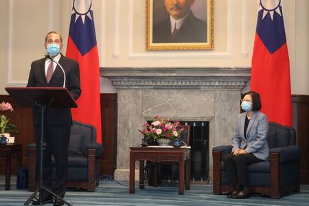 米厚生長官、台湾総統と会談　トランプ氏の「強い支持」を伝達