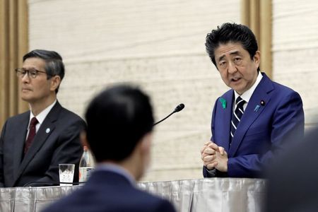 実際の感染者数、報告の何十倍かはわからず＝尾身・専門家会議副座長