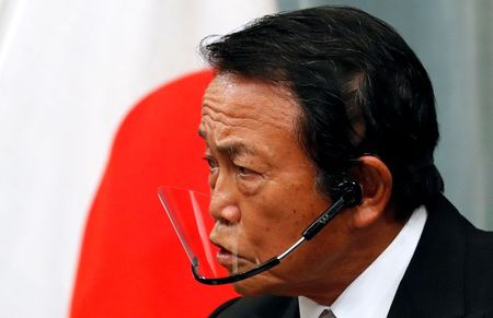 今年度税収は下振れ、細目発表できる段階でない＝麻生財務相