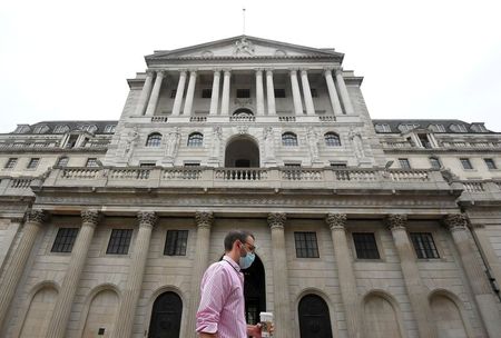 英中銀、来年末まで銀行の資本バッファーをゼロに　融資促す