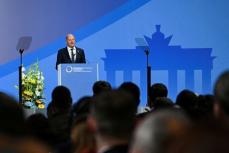 独首相、企業にウクライナ再建支援呼びかけ　ベルリンで復興会議