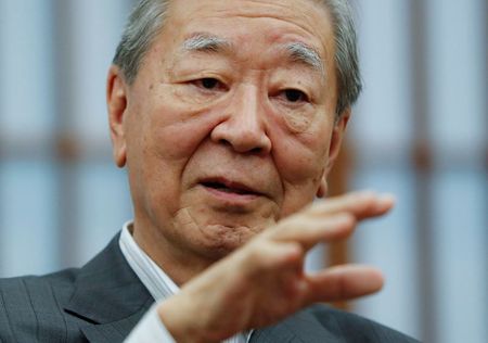 日立、小島副社長が社長に昇格へ　中西会長は12日付で退任