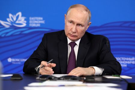 ロシア大統領、物価が制御不能なら経済に打撃　為替は問題ない