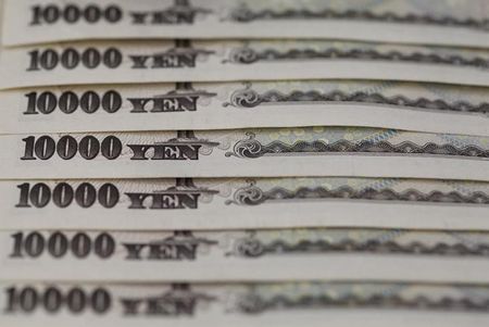 マネーストックＭ３、10月は+0.7％　利上げで定期預金に資金流入も