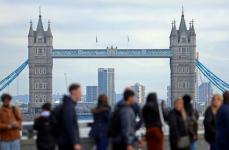 英賃金上昇率、7─9月は前年比＋4.8％　約2年ぶり低い伸び