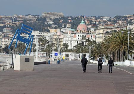 フランス、都市封鎖は初期の効果を上げている＝保健当局