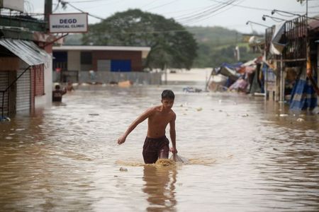 フィリピン、台風死者39人に　首都周辺で大規模な洪水