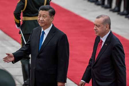 トルコ大統領と中国国家主席が電話会談、ウイグル族巡り議論