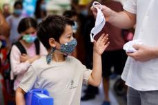 イスラエル、高リスク者に屋内マスク着用推奨　コロナ入院患者増