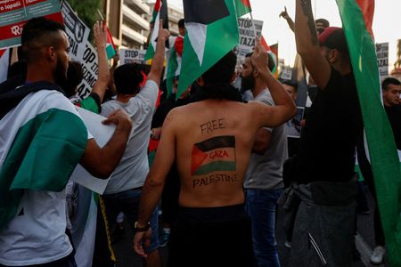ガザ攻撃への抗議広がる　世界各地でパレスチナ支持のデモ
