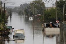 ブラジル洪水の死者143人、降雨続く