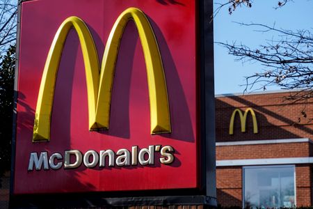 米マクドナルドの5ドルセット、年末まで再延長　節約志向に対応