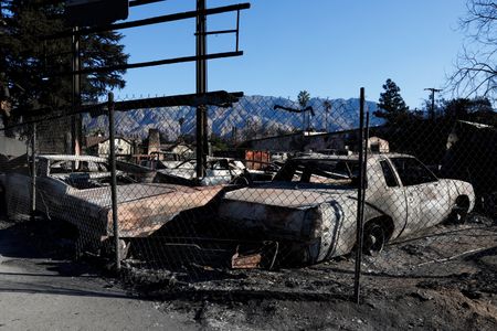 ロス山火事で電力会社ＳＣＥに訴訟、「送電塔の火災目撃」と訴状