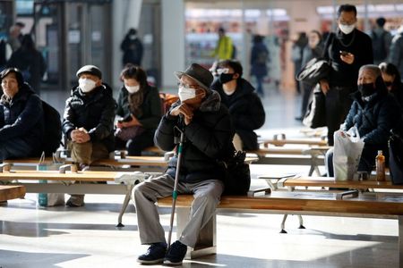 韓国、緊急経済対策導入へ　新型肺炎の影響最小限に＝財政相・中銀総裁