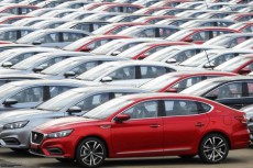 中国自動車販売、上半期は10％超減少も　新型肺炎で打撃