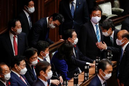 衆院解散、19日公示・31日投開票へ　野党共闘の影響焦点