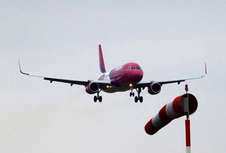 焦点：中東の空は安全か、欧州旅客機パイロットや客室乗務員から不安の声