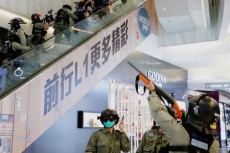 警察への批判を「政治的な武器」にすべきでない＝香港監察機関