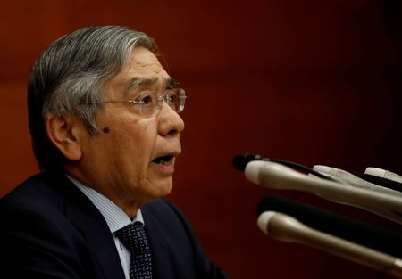 経済活動の再開進み、企業の資金需要徐々に落ち着き＝黒田日銀総裁