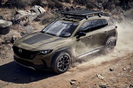 マツダ、新型ＳＵＶ3車種で米販売3割増目指す＝北米部門ＣＥＯ