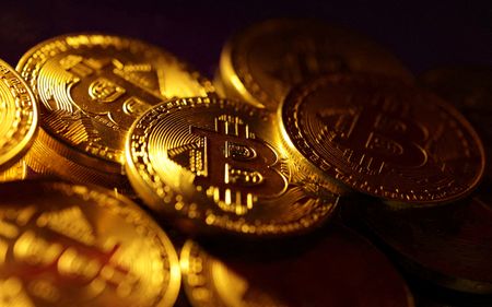 ビットコイン2週ぶり高値、トランプ氏銃撃受け勝利確率上昇の見方