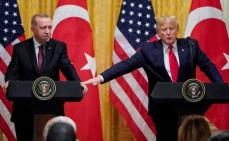 トルコと米の大統領が電話会談、リビアでの協力強化で一致