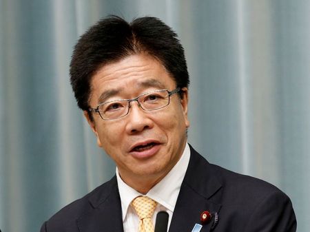 官房長官に加藤氏、麻生財務相・西村再生相ら留任＝閣僚人事