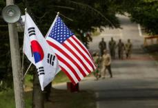 在韓米軍、駐留費で合意なければ韓国人職員9000人を一時解雇も