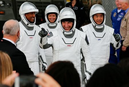 米スペースＸの宇宙船が打ち上げ成功、野口さんら4人搭乗