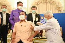 タイのプラユット首相、アストラゼネカ製ワクチンを接種