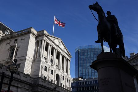 英中銀、5会合連続利上げ　物価高に「力強く行動」