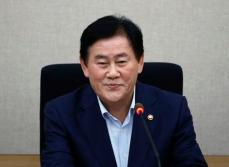 韓国、外国人観光客への税還付大幅拡大　来年から計画