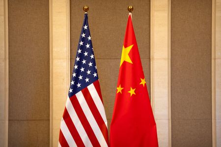 中国外相、米中首脳会談を評価　「非常に好ましい」