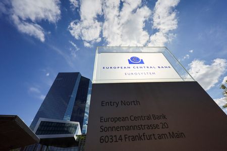 金融分野のＡＩ利用、規制が必要となる可能性＝ＥＣＢ