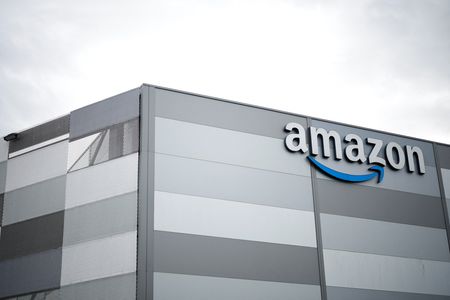 アマゾン、小型原子炉開発でデータセンター向け電力確保へ