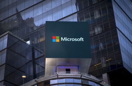 マイクロソフト、600億ドルの自社株買いを承認