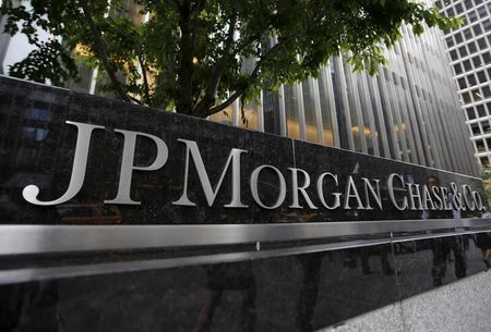 米ＪＰモルガン、ワクチン接種完了の従業員はマスク不要に