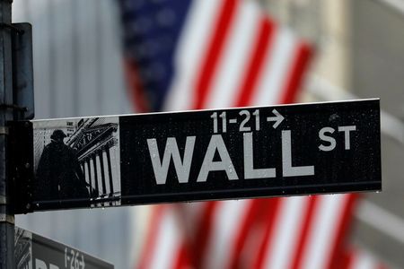 アングル：米次期政権、金融当局トップに強硬派　ウォール街に逆風